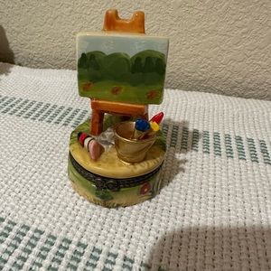 Hinged Trinket Box with Trinket